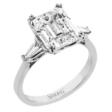 Engagement Ring in 18k Gold