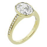 Engagement Ring in 18k Gold with Diamonds