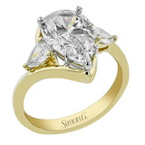 Engagement Ring in 18k Gold
