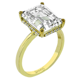 Engagement Ring in 18k Gold with Diamonds