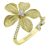 Right Hand Ring in 18k Gold with Diamonds