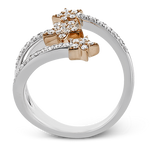 Right Hand Ring in 18k Gold with Diamonds