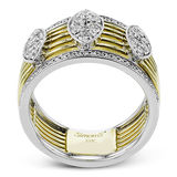 Right Hand Ring in 18k Gold with Diamonds