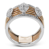 Right Hand Ring in 18k Gold with Diamonds