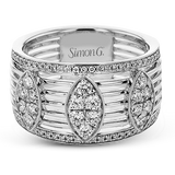 Right Hand Ring in 18k Gold with Diamonds