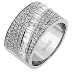 Right Hand Ring in 18k Gold with Diamonds