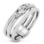 Engagement Ring in 18k Gold with Diamonds