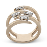 Right Hand Ring in 18k Gold