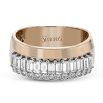 Right Hand Ring in 18k Gold with Diamonds