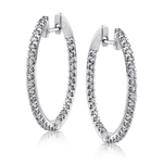 Hoop Earring in 18k Gold with Diamonds