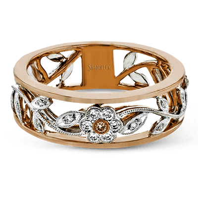 Right Hand Ring in 18k Gold with Diamonds