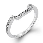 Engagement Ring in 18k Gold with Diamonds
