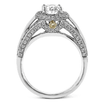 Engagement Ring in 18k Gold with Diamonds