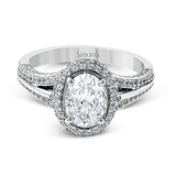 Engagement Ring in 18k Gold with Diamonds