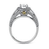 Engagement Ring in 18k Gold with Diamonds