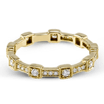 Right Hand Ring in 18k Gold with Diamonds