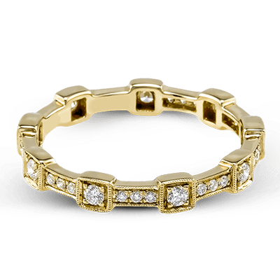 Right Hand Ring in 18k Gold with Diamonds