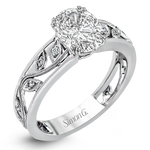 Engagement Ring in 18k Gold with Diamonds