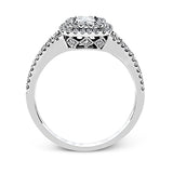 Engagement Ring in 18k Gold with Diamonds