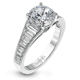 Engagement Ring in 18k Gold
