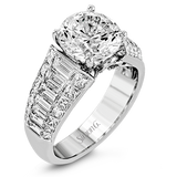 Engagement Ring in 18k Gold