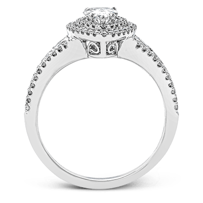 Engagement Ring in 18k Gold with Diamonds