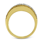 Right Hand Ring in 18k Gold with Diamonds