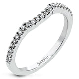 Engagement Ring in 18k Gold with Diamonds