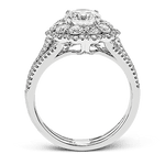 Engagement Ring in 18k Gold with Diamonds