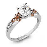 Engagement Ring in 18k Gold with Diamonds