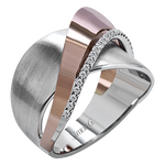 Right Hand Ring in 18k Gold with Diamonds