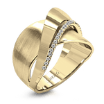 Right Hand Ring in 18k Gold with Diamonds