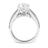 Engagement Ring in 18k Gold with Diamonds