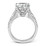 Engagement Ring in 18k Gold with Diamonds