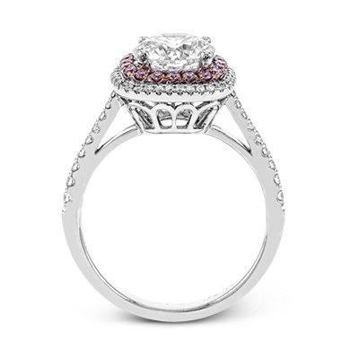 Engagement Ring in 18k Gold with Diamonds