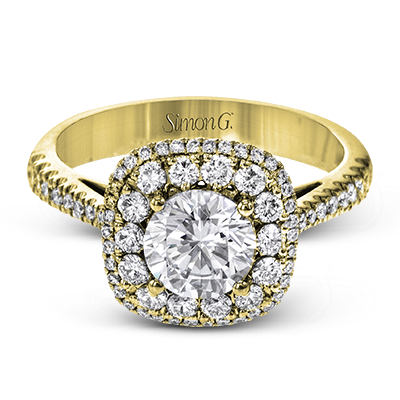 Engagement Ring in 18k Gold with Diamonds