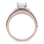 Engagement Ring in 18k Gold