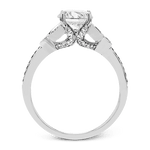 Engagement Ring in 18k Gold with Diamonds