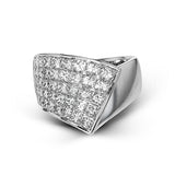 Right Hand Ring in 18k Gold with Diamonds