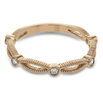 Right Hand Ring in 18k Gold with Diamonds