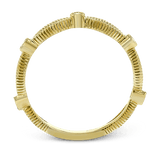 Right Hand Ring in 18k Gold with Diamonds