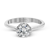 Engagement Ring in 18k Gold with Diamonds