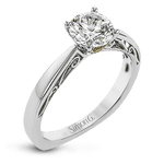 Engagement Ring in 18k Gold