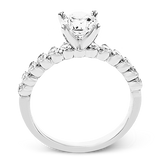 Engagement Ring in 18k Gold with Diamonds