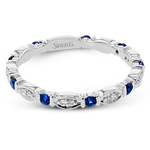 Right Hand Ring in 18k Gold with Diamonds