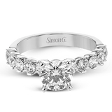 Engagement Ring in 18k Gold with Diamonds
