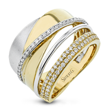 Right Hand Ring in 18k Gold with Diamonds