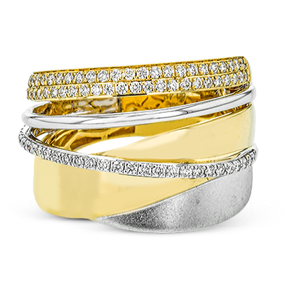Right Hand Ring in 18k Gold with Diamonds