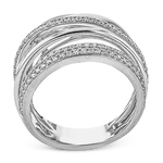 Right Hand Ring in 18k Gold with Diamonds