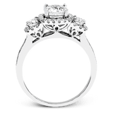 Engagement Ring in 18k Gold with Diamonds